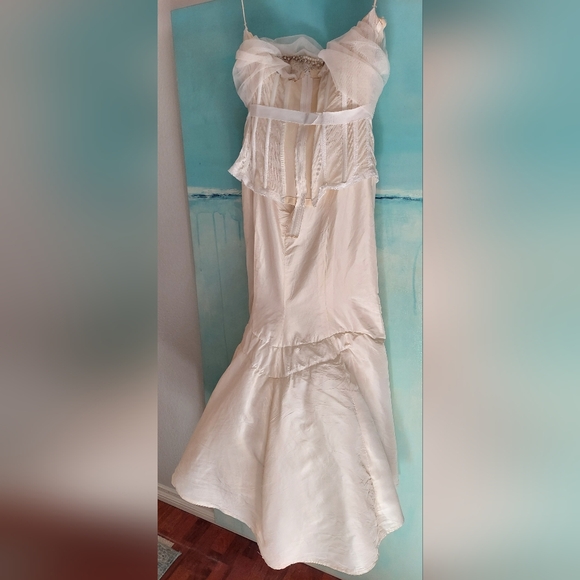 $9,000 OSCAR DE LA RENTA IVORY SILK CRYSTAL BEAD PEARL RUNWAY GOWN US M - Picture 14 of 16